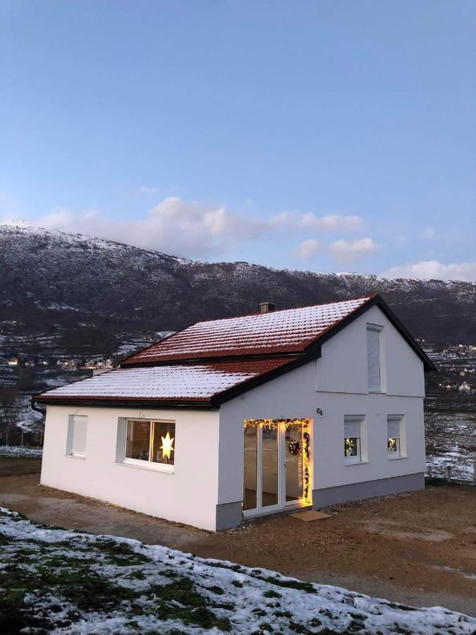 Vikendica Bruse Villa Jaklici Ngoại thất bức ảnh