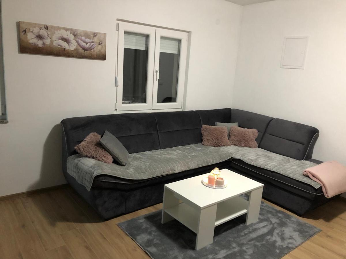 Vikendica Bruse Villa Jaklici Ngoại thất bức ảnh