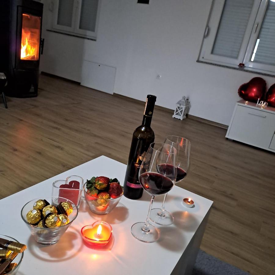 Vikendica Bruse Villa Jaklici Ngoại thất bức ảnh